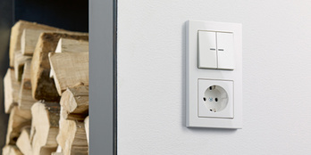 JUNG KNX Taster F 10 bei Elektrodienst Richter in Reichertshofen