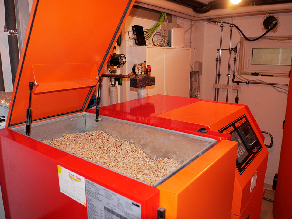 Palletheizung2 bei Elektrodienst Richter in Reichertshofen